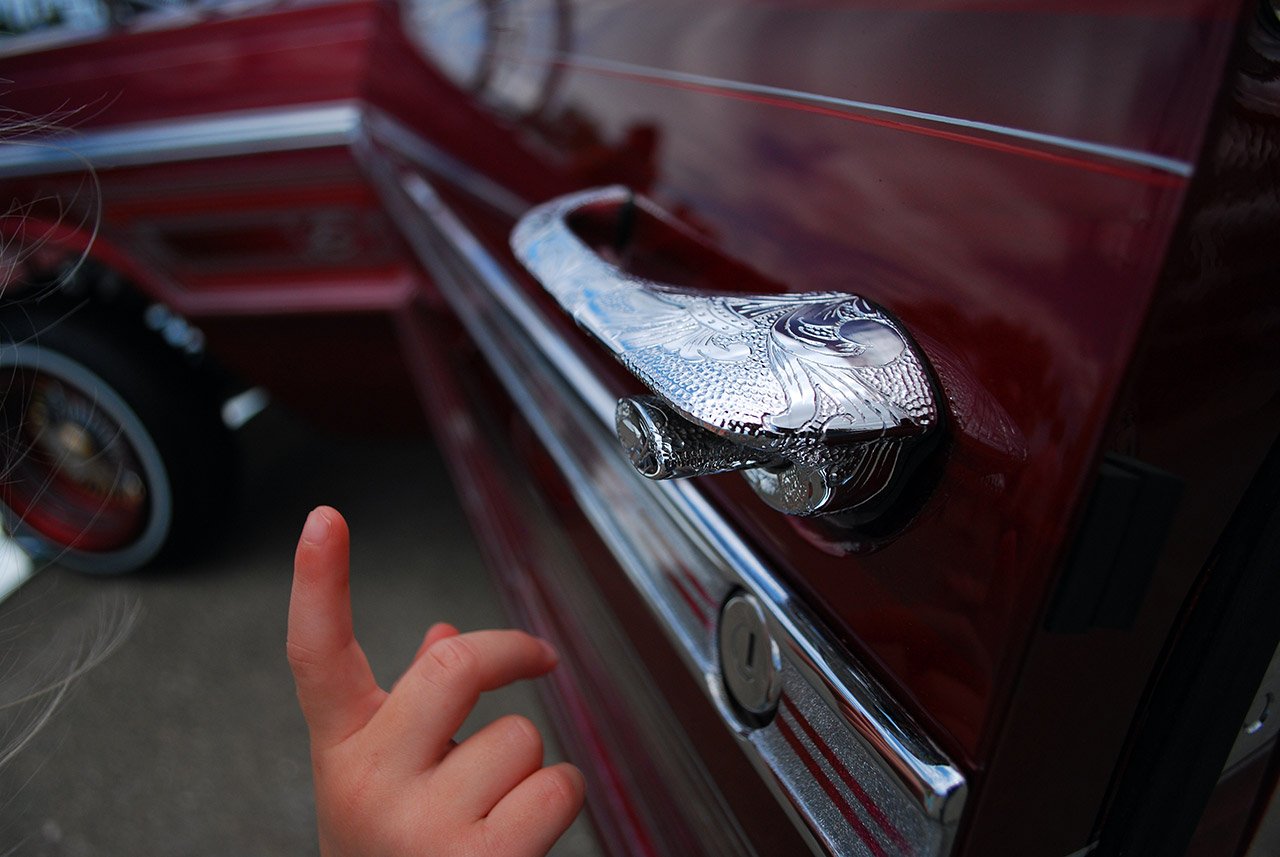 Girls Finger at Car Show